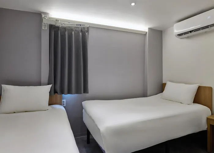 Half Rest Jongno Insa *