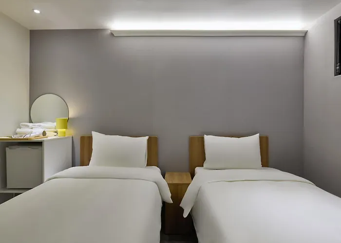 Half Rest Jongno Insa Auberge de jeunesse *